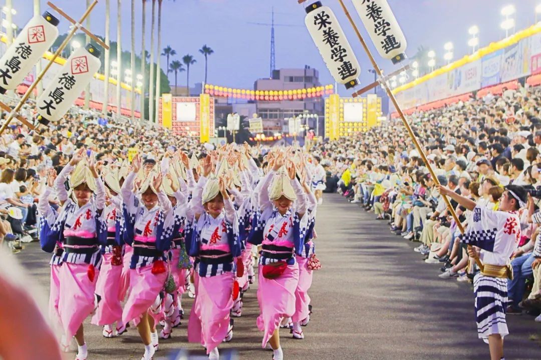 从全日本30万个祭典里，岛国人民选出了最值得去的！