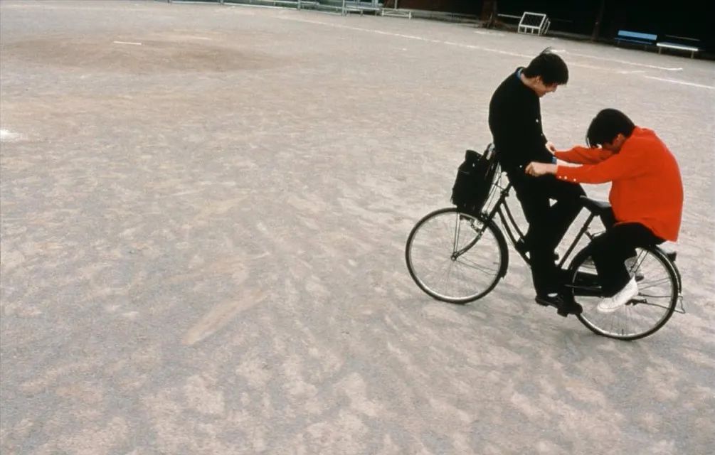 有钱的日本人为什么还骑自行车? 有钱的日本人为什么还骑自行车?