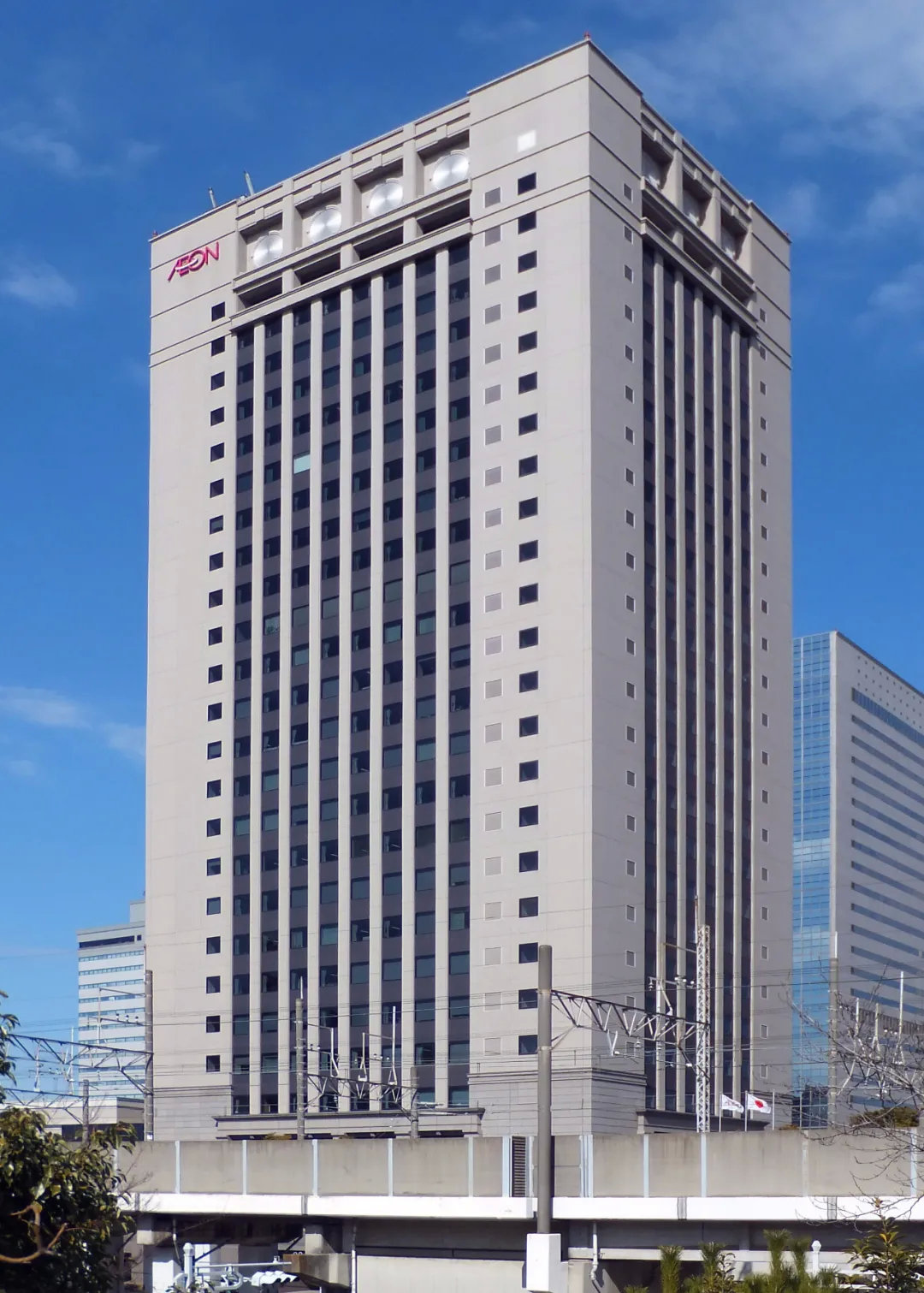 日本大学生毕业后最想进哪家公司？